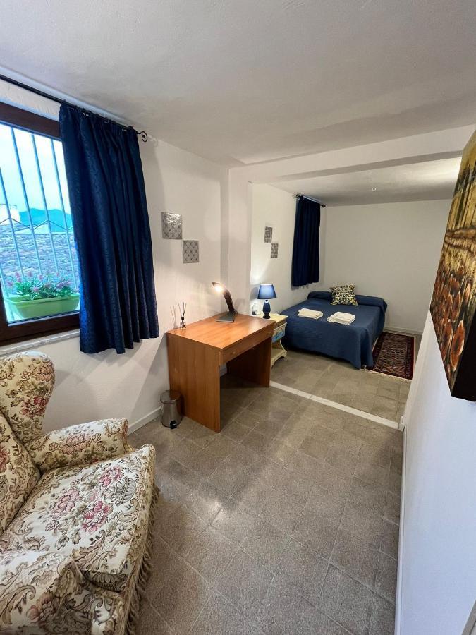 Mille Lire Peppe'S Home ปาแลร์โม ภายนอก รูปภาพ