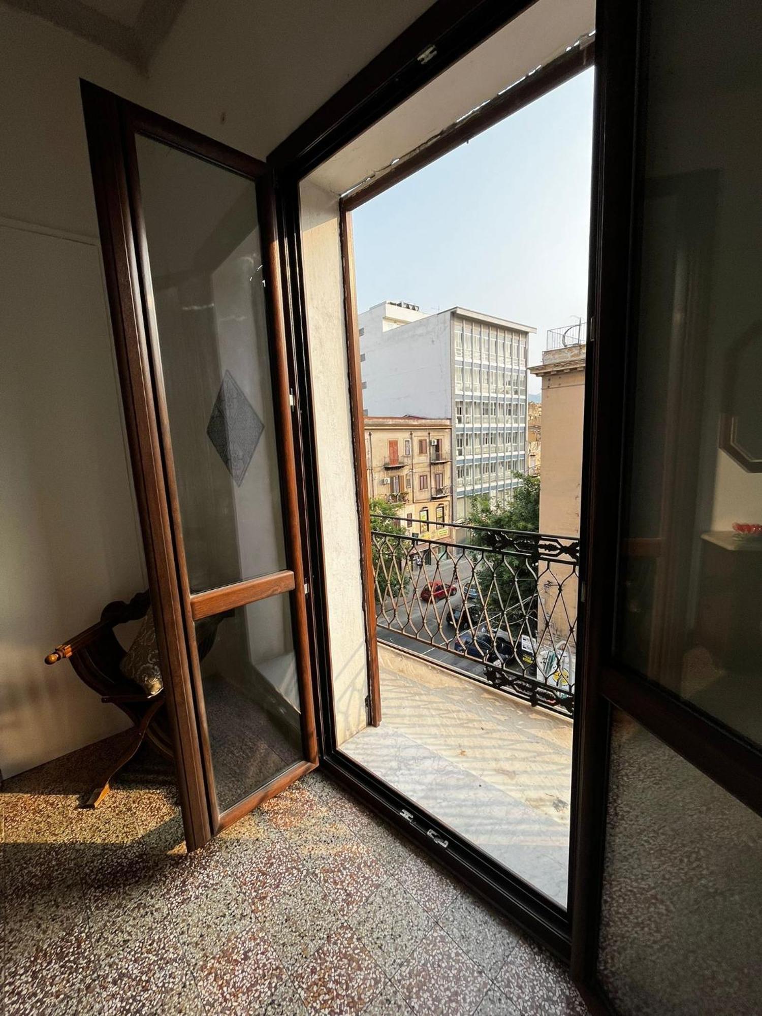 Mille Lire Peppe'S Home ปาแลร์โม ภายนอก รูปภาพ